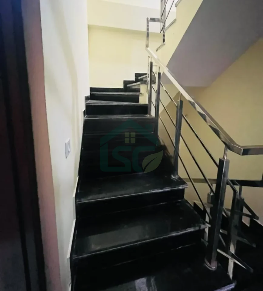 Amahi Suites Girls PG in Sector 48, Gurugram — property photo 2