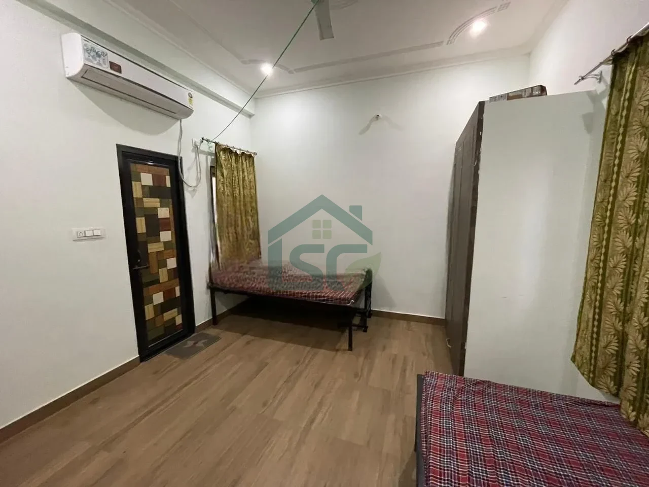 At Sambhav Hostel And PG, Lashkar, Gwalior