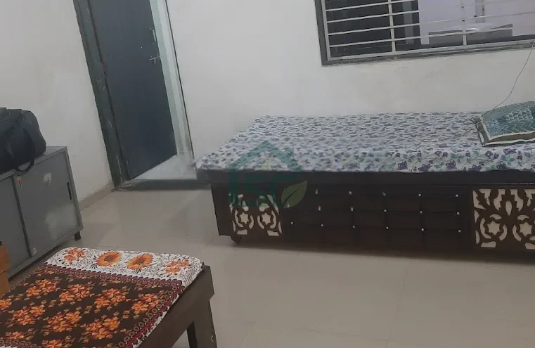 At Amour PG ( Paying Guest), Chanakyapuri, Ahmedabad