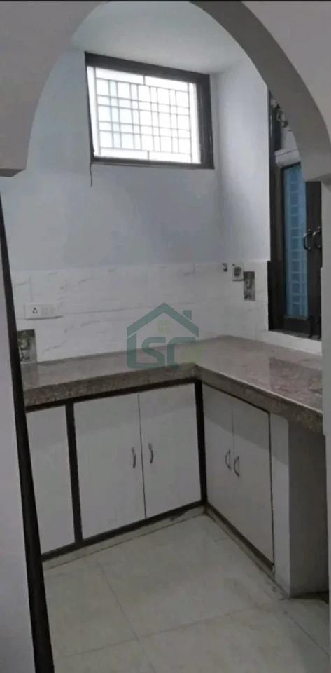 Misha Royal Home PG in Sector 62, Noida — property photo 5