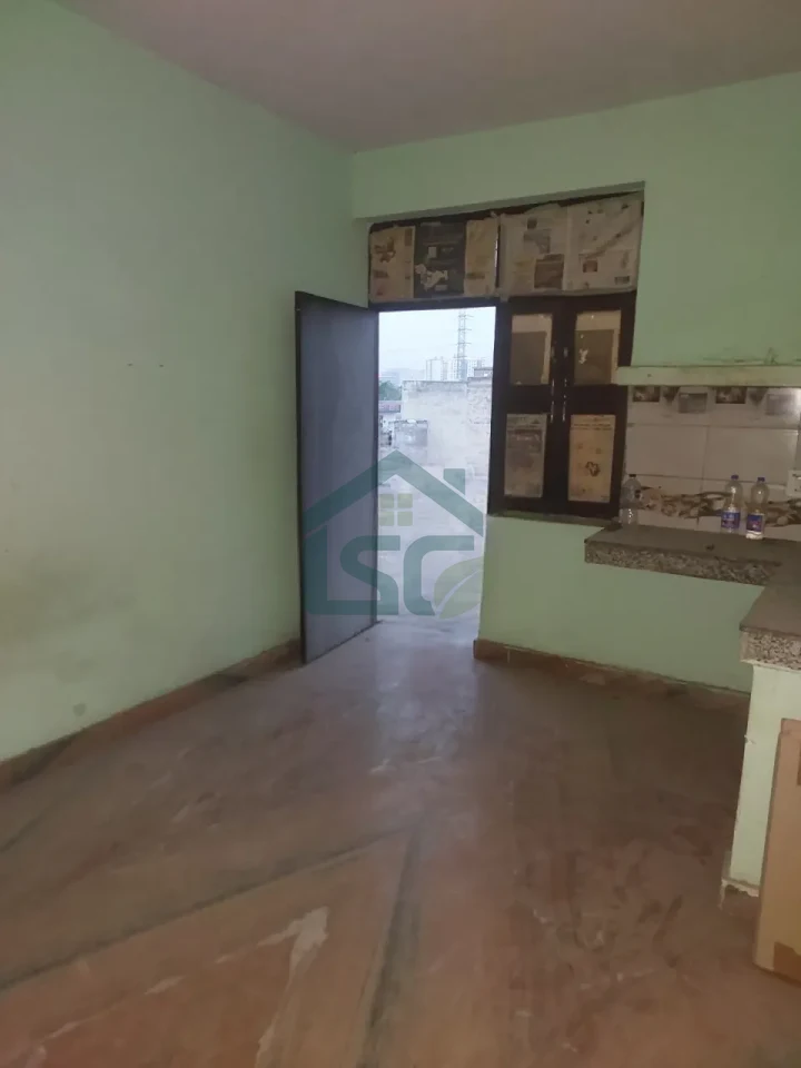 Pawan Room For Rent in Sector 38, Gurugram — property photo 3