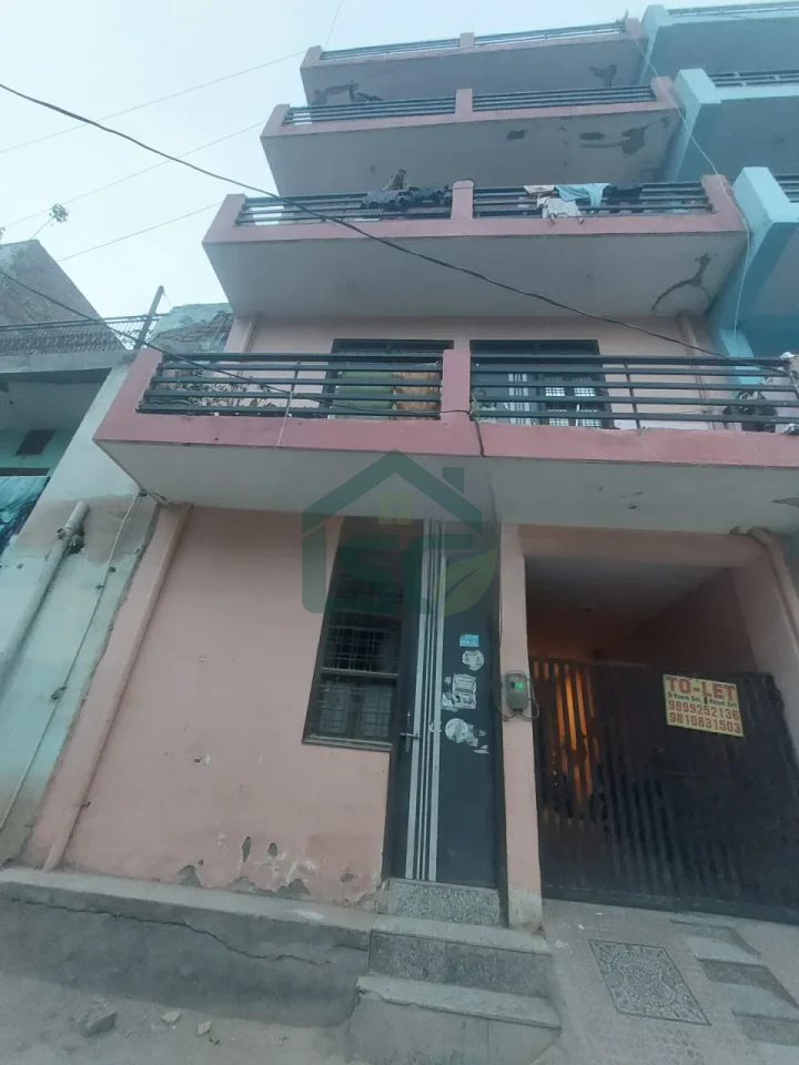 Pawan Room For Rent in Sector 38, Gurugram — property photo 2