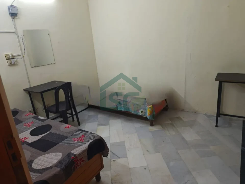 Roomify PG in Mukherjee Nagar, Delhi — property photo 2