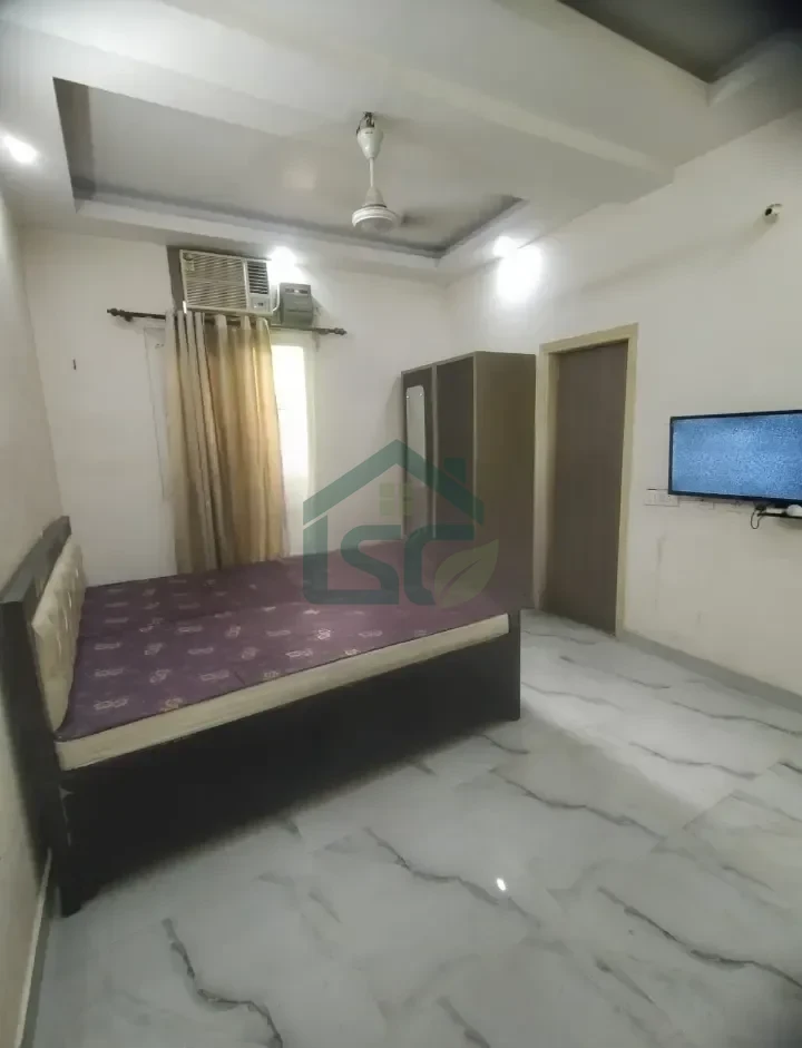 Katiyayni associate in Sector 43, Gurugram — property photo 5