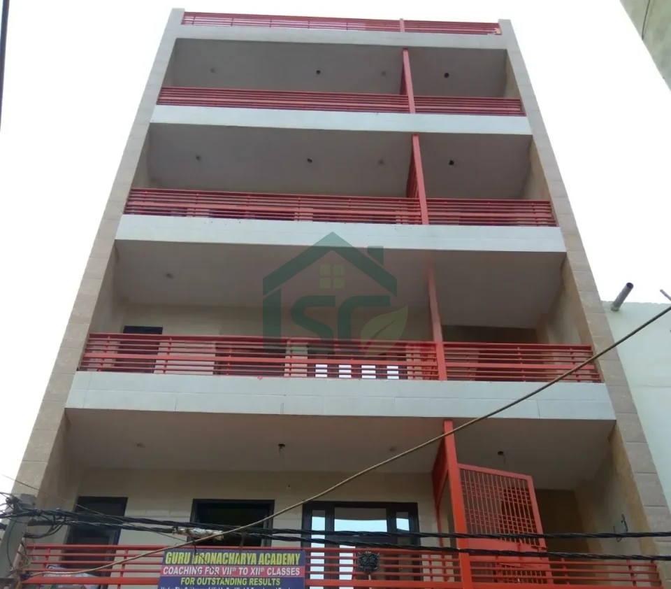 PG Shanti Niketan in Nawada, Delhi — property photo 2