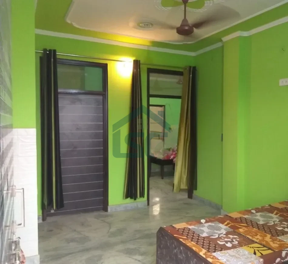 PG Shanti Niketan in Nawada, Delhi — property photo 1