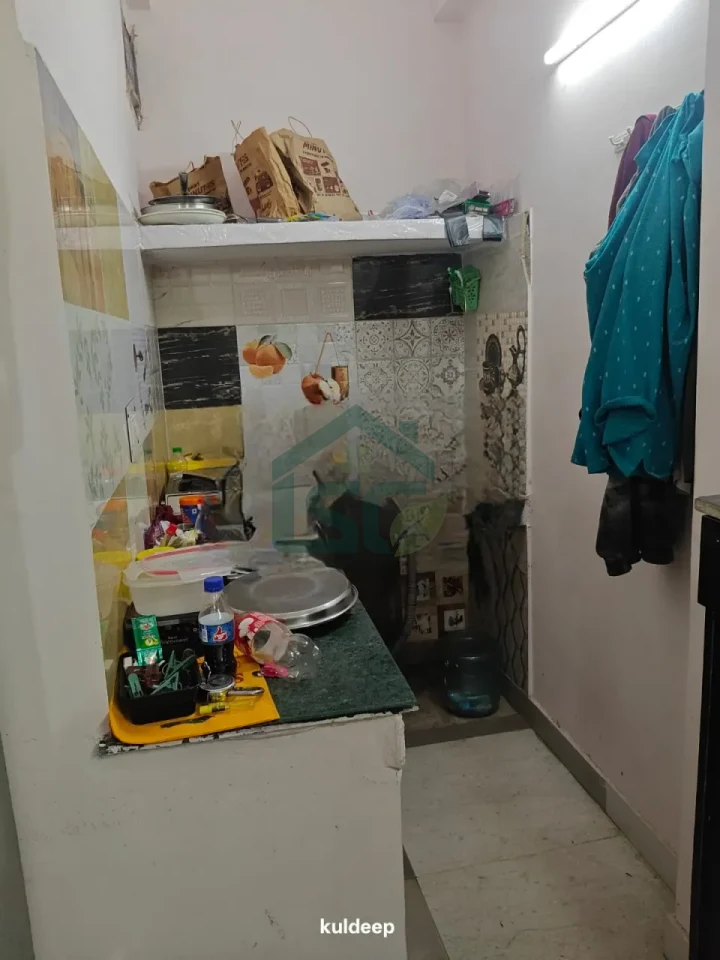 Goldey PG in Sector 135, Noida — property photo 2