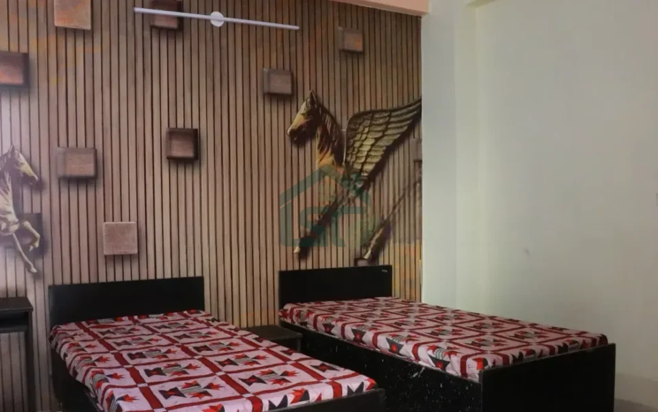 SKY Home PG & Room in Sector 22, Gurugram — property photo 1