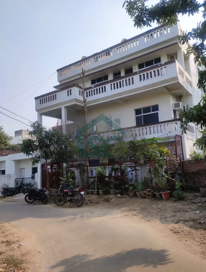 Photo 4 of Aditya P.G (Boys Hostel), Gomti Nagar, Lucknow
