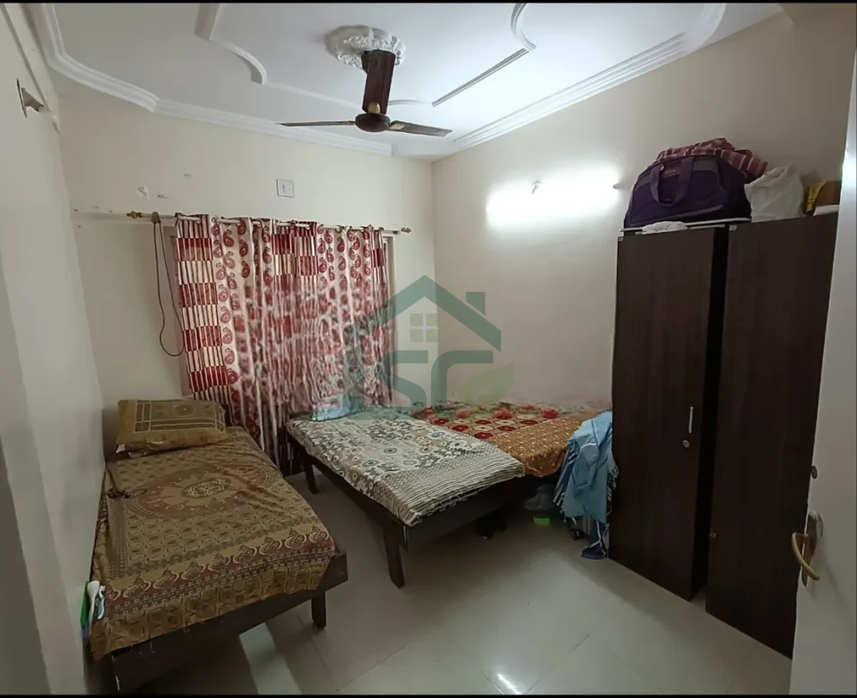 At Guru Kirya Sharing Home, Narotam Nagar, Surat