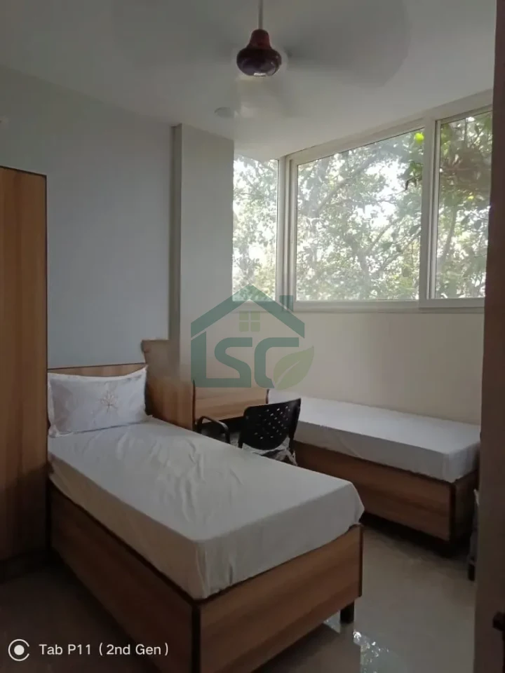 Naviraa living in Malka Ganj, Delhi — property photo 1