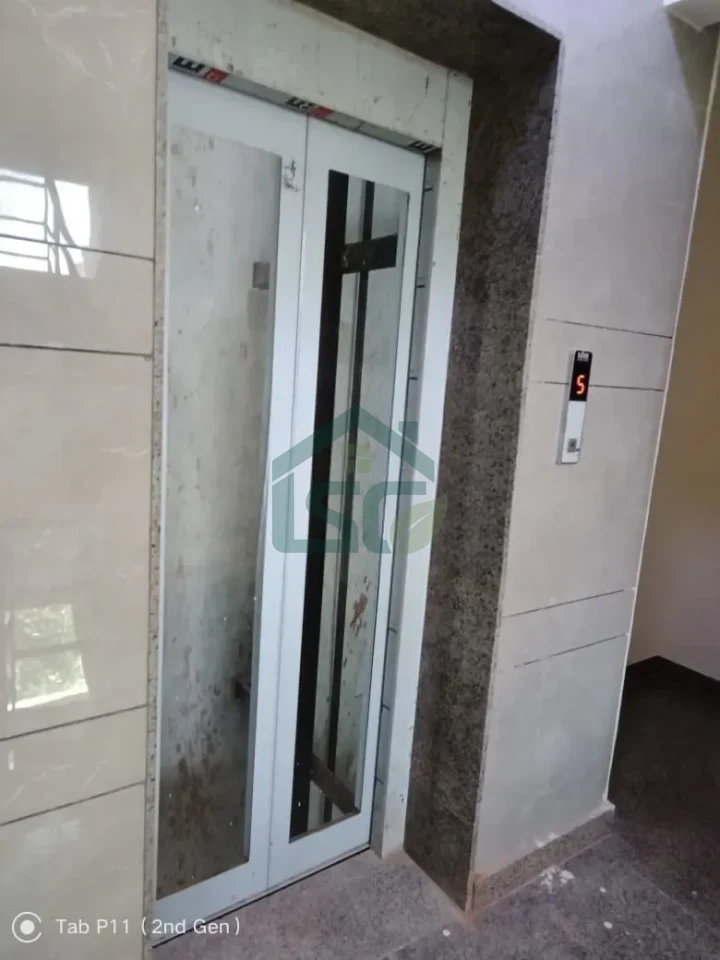 Naviraa living in Malka Ganj, Delhi — property photo 3