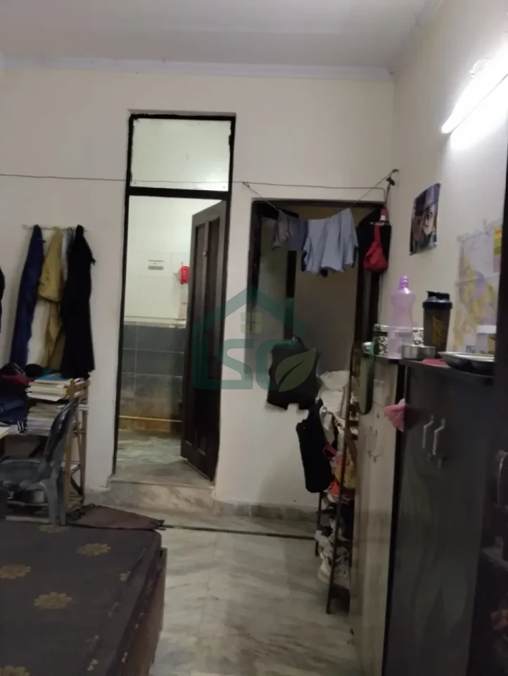 Daksh PG for boy's in Indra Vikas Colony, Delhi — property photo 3