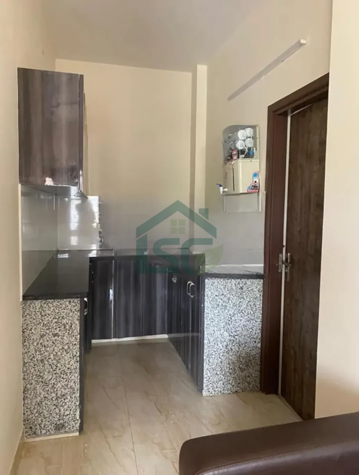Divine Apartment in Sector 73, Noida — property photo 5