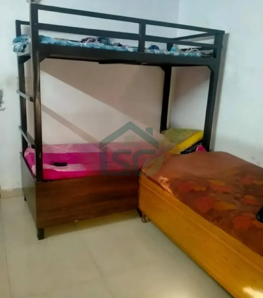 PG For Girls in Tagore Garden Extension, Delhi — property photo 3