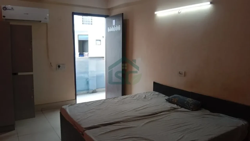 Second Homes PG in Sector 18, Gurugram — property photo 2