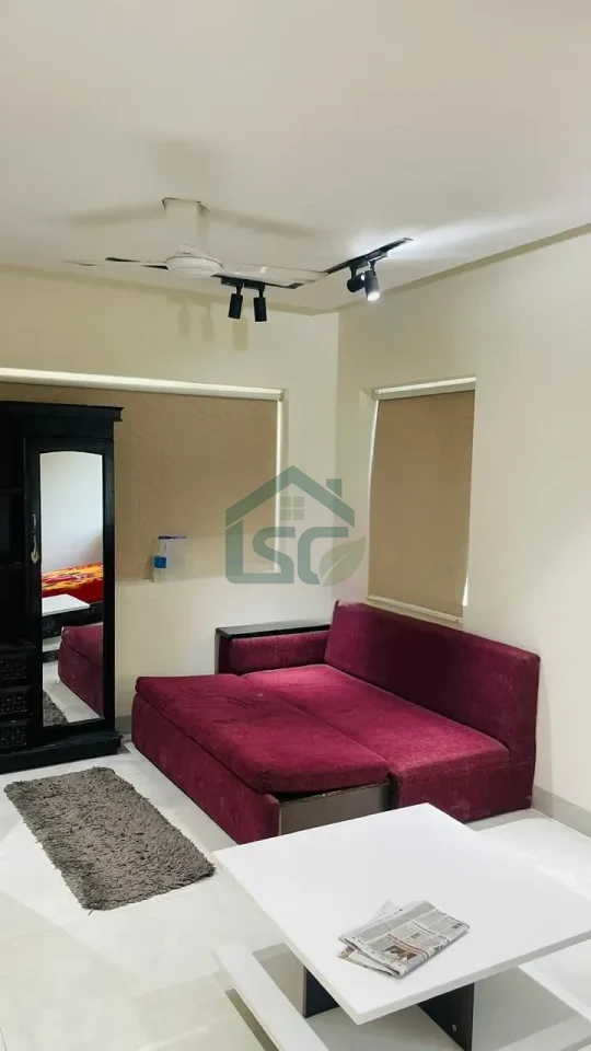 Yuvi Girls PG in Sarita Vihar, Delhi — property photo 3