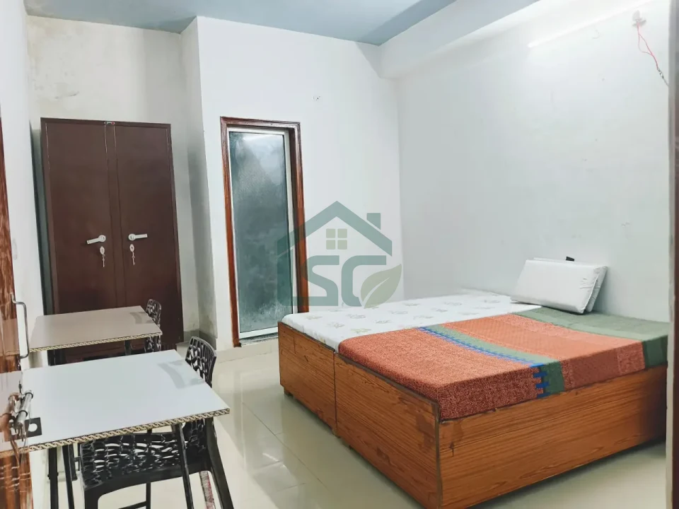 Chaudhary Luxury PG in Sector 18, Noida — property photo 4