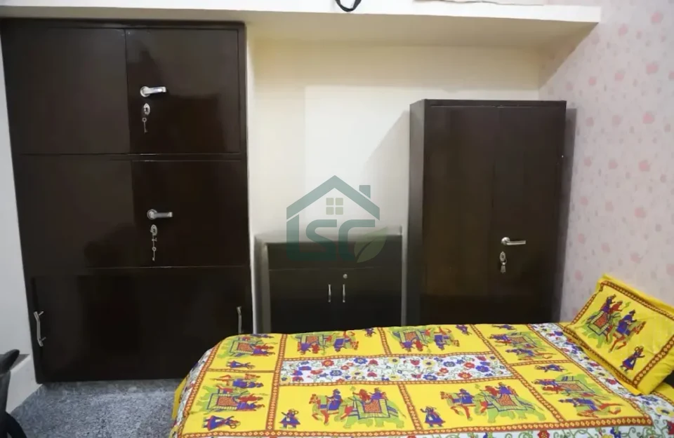 Bhuvika PG For Boys in Bali Nagar, Delhi — property photo 2