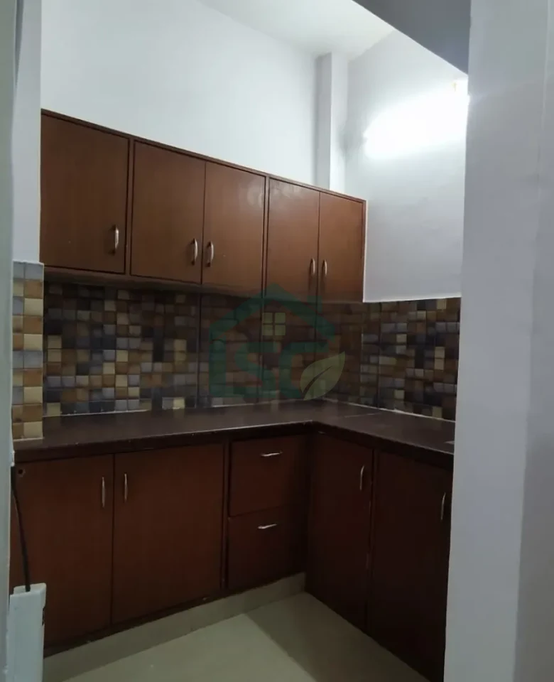Studio Room 1 RK Fully Furnished in Sector 43, Gurugram — property photo 4