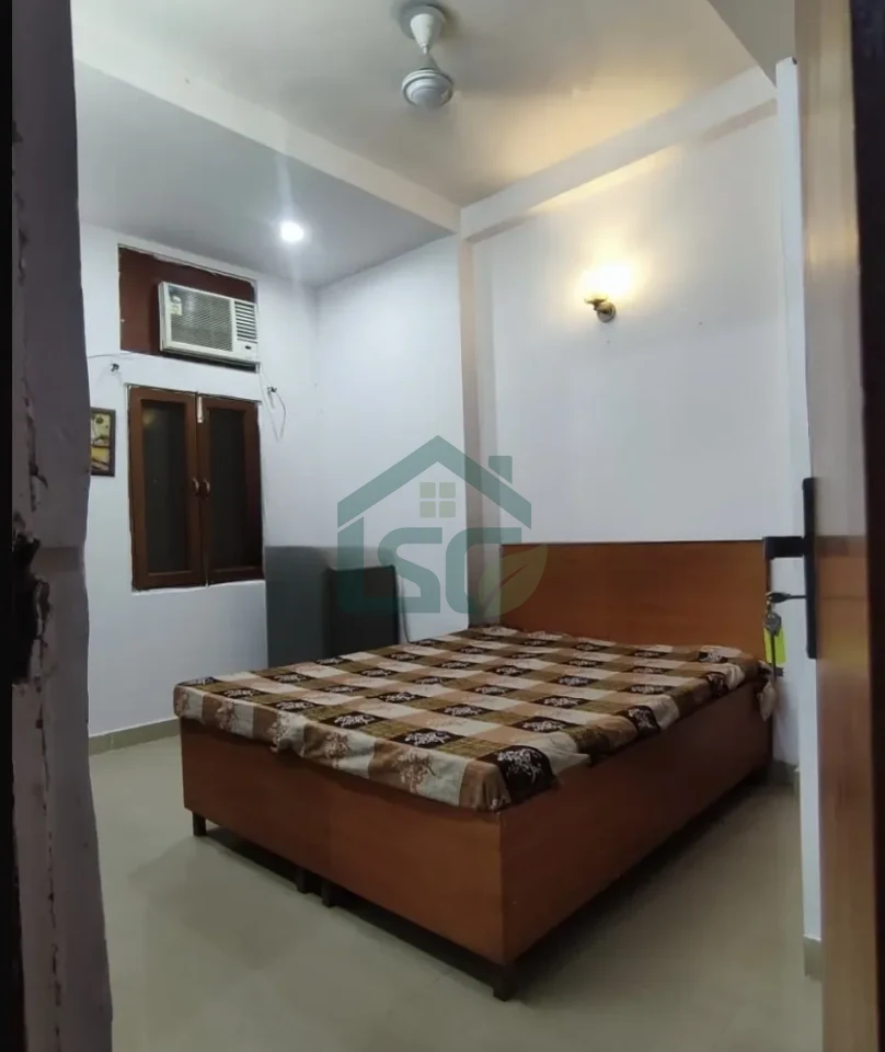 Studio Room 1 RK Fully Furnished in Sector 43, Gurugram — property photo 2