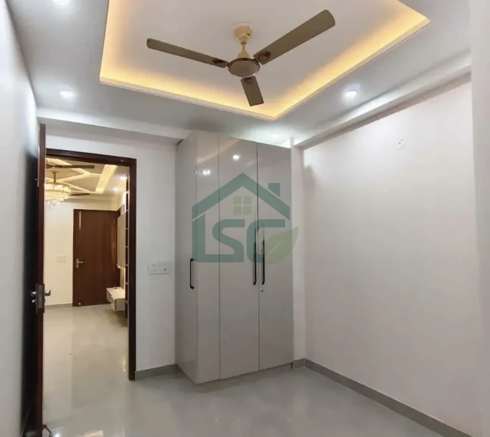 1 RK fully Furnished in DLF Phase IV, Gurugram — property photo 3