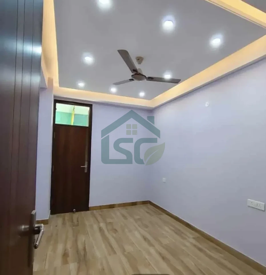 1 RK fully Furnished in DLF Phase IV, Gurugram — property photo 1