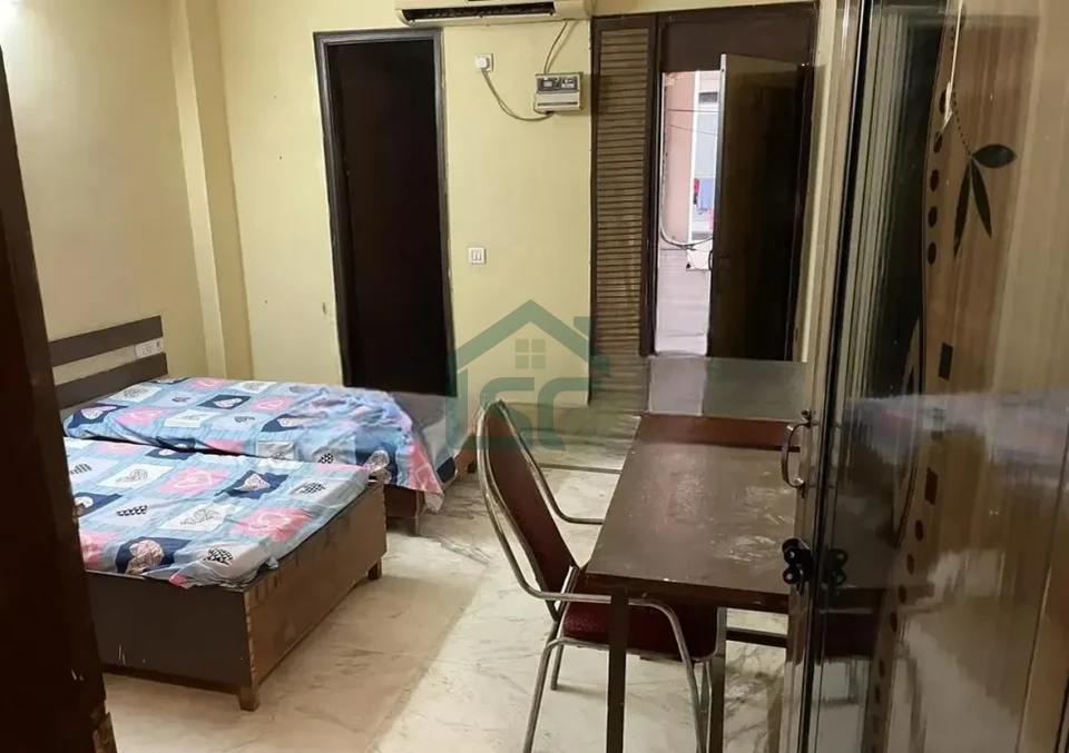 Guruham PG Boys And Girls in Karol Bagh, Delhi — property photo 1