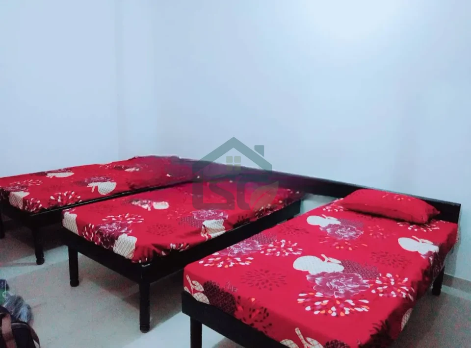 M.R Residency boys and girls in Sector 45, Gurugram — property photo 1