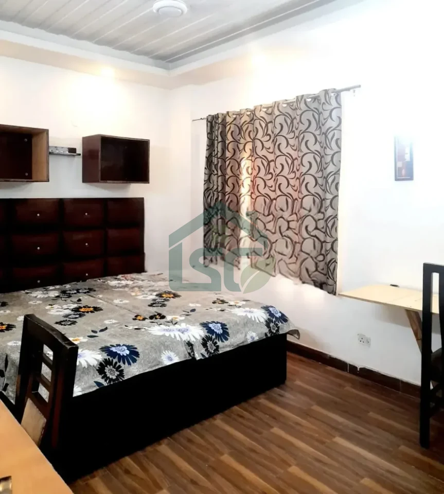 Krishna PG Stays कृष्ण पीजी स्टेस in Karol Bagh, Delhi — property photo 5