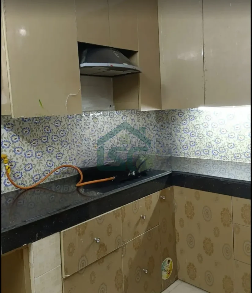Sanwaria PG in Sarita Vihar, Delhi — property photo 1