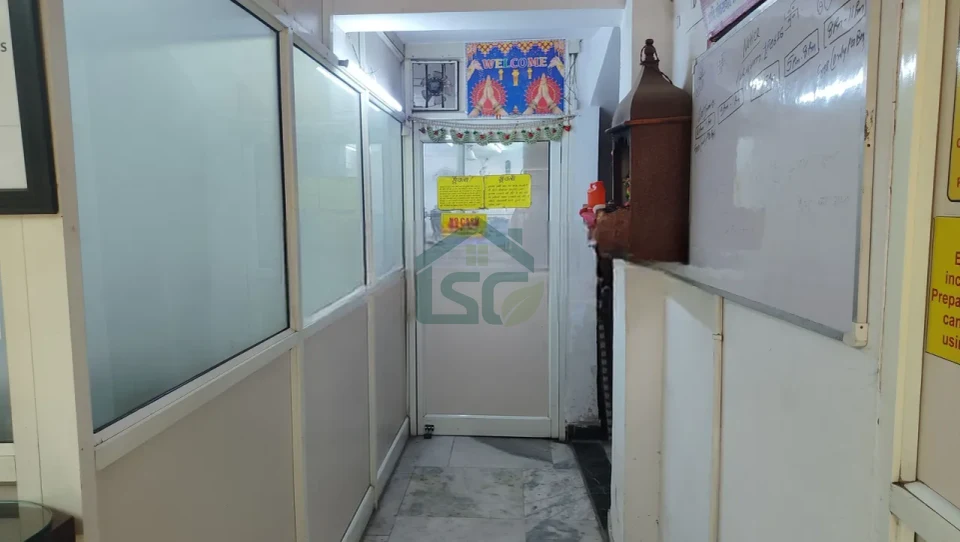 Photo 2 of Agrawal PG For Boys, Shakarpur, Delhi