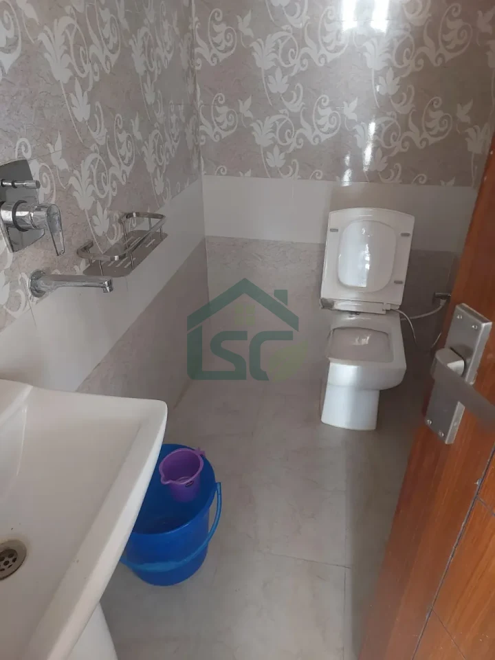 Studio Apartment in Sector 69, Gurugram — property photo 5