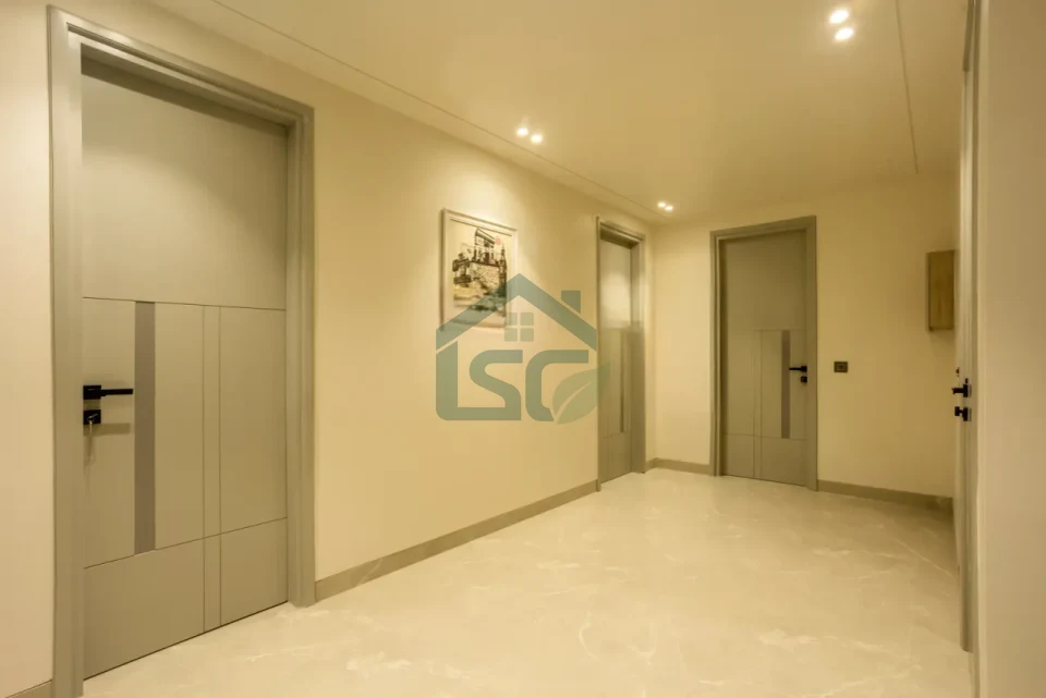 Aurum Comfort Girls PG in Vijay Nagar, Delhi — property photo 2