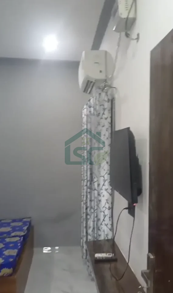 745 in Sector 28, Gurugram — property photo 3