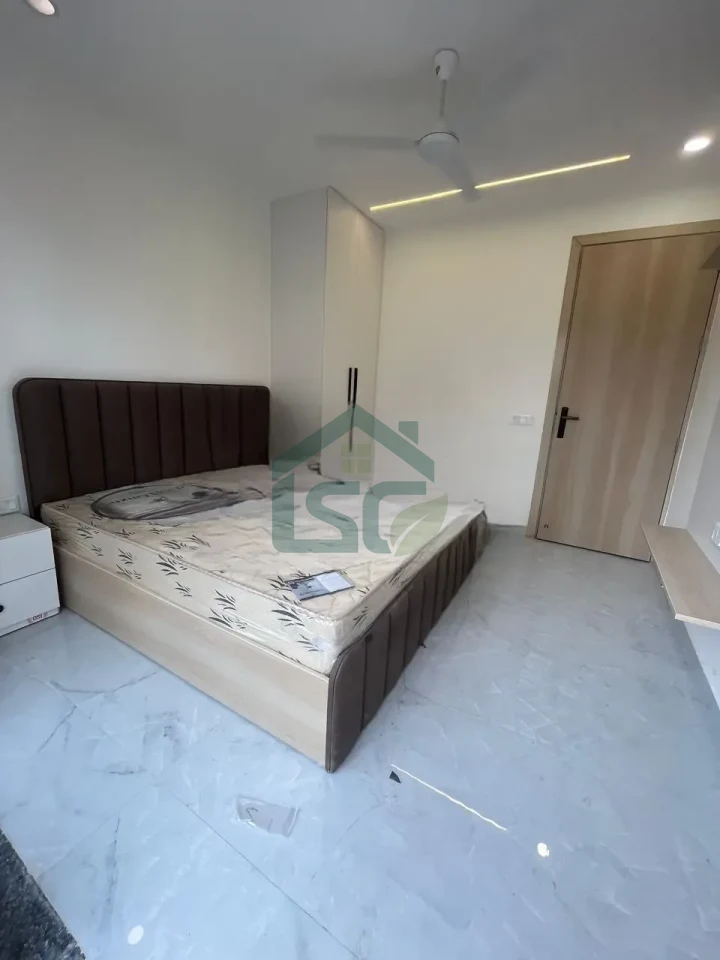 5 Star Residency in Sector 18, Gurugram — property photo 1