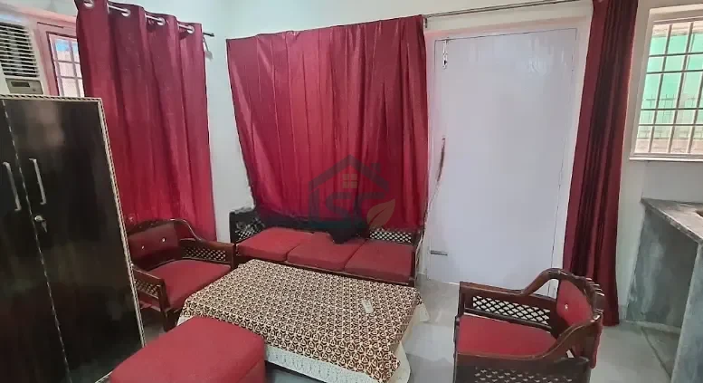 Girls PG in Kakrola, Delhi — property photo 1