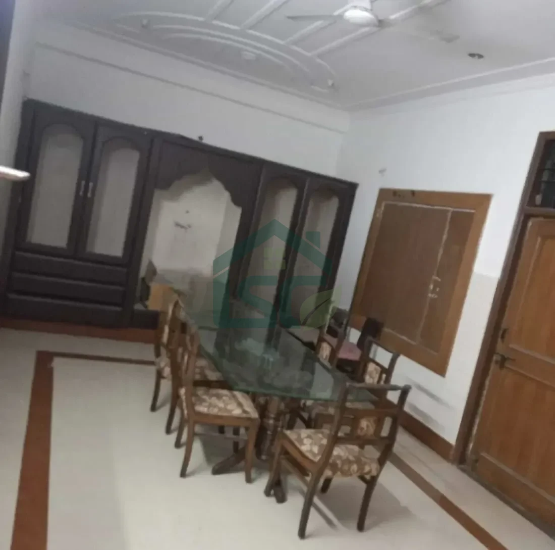 Crystil Girls PG in Sector 71, Noida — property photo 1