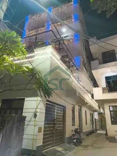 White house Boys PG in Mukherjee Nagar, Delhi — property photo 4