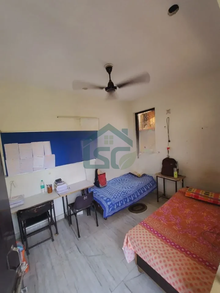 White house Boys PG in Mukherjee Nagar, Delhi — property photo 2