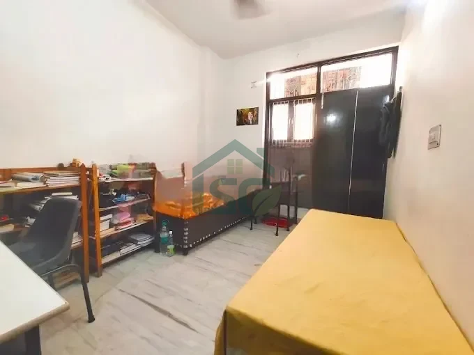 White house Boys PG in Mukherjee Nagar, Delhi — property photo 3