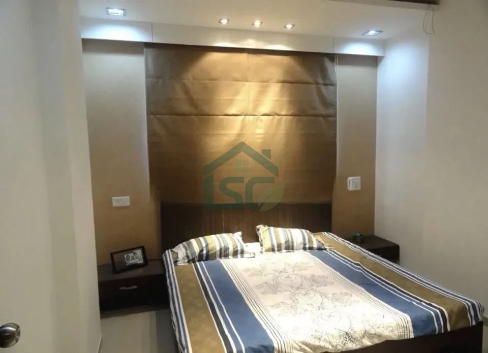 2 BHK Fullyfurnished in Sector 15, Gurugram — property photo 2