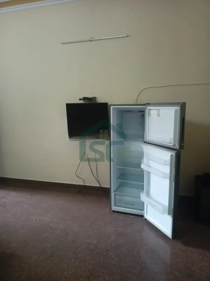2 BHK Fullyfurnished in Sector 15, Gurugram — property photo 3