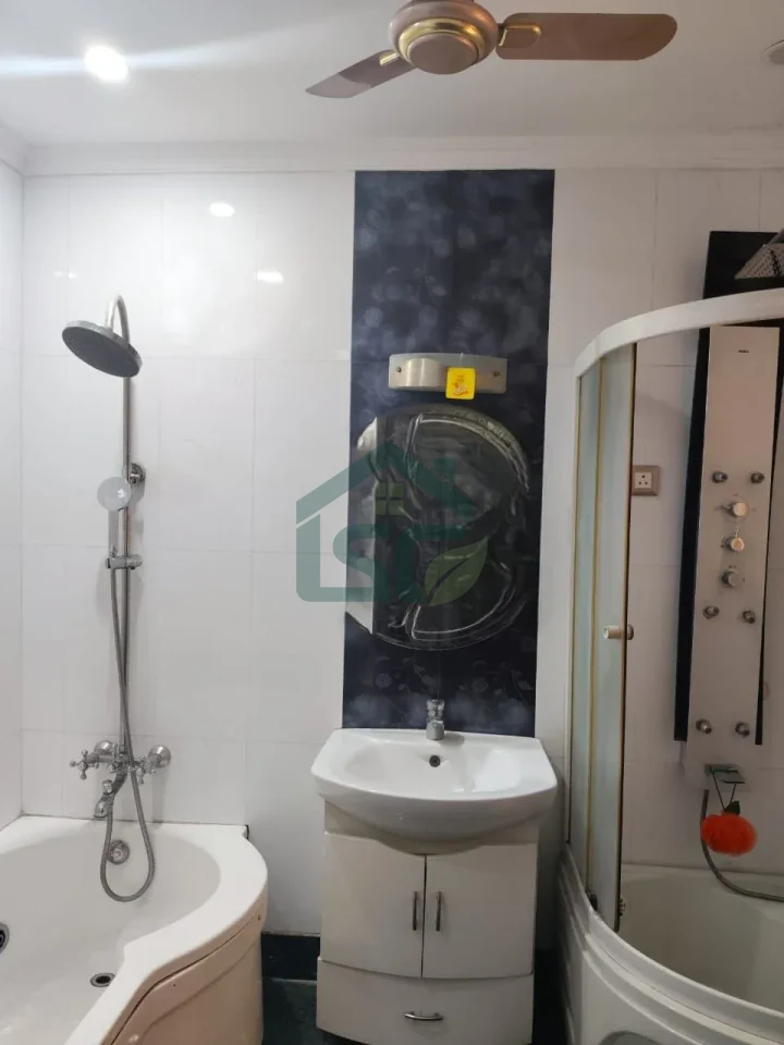 Amit in Sector 18, Gurugram — property photo 4