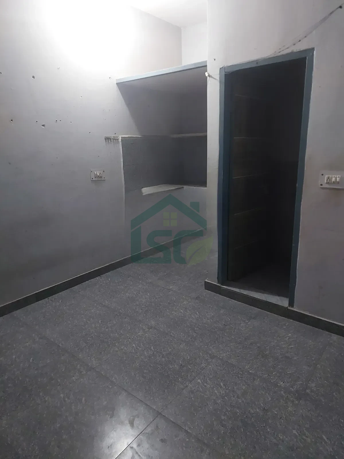Divya Room For Rent in Imt Manesar, Gurugram — property photo 1