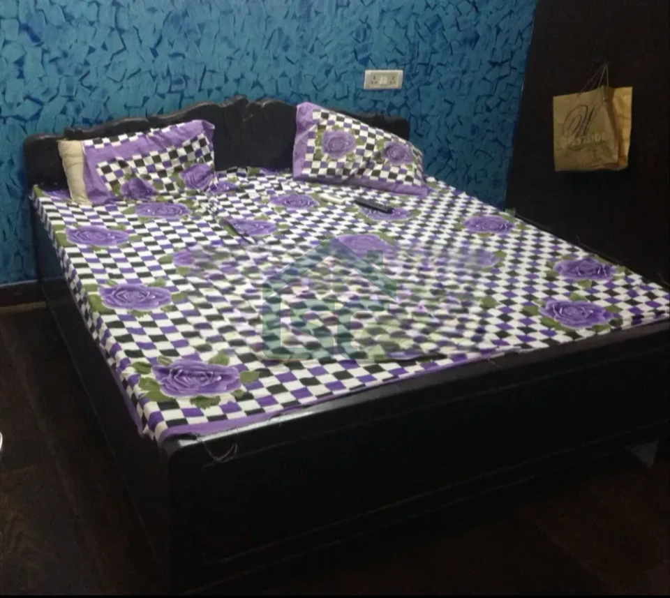 Garg PG in Sector 51, Noida — property photo 1