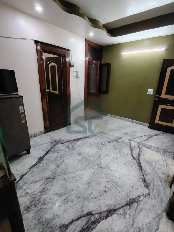 Ideal boys PG in Shakarpur, Delhi — property photo 2