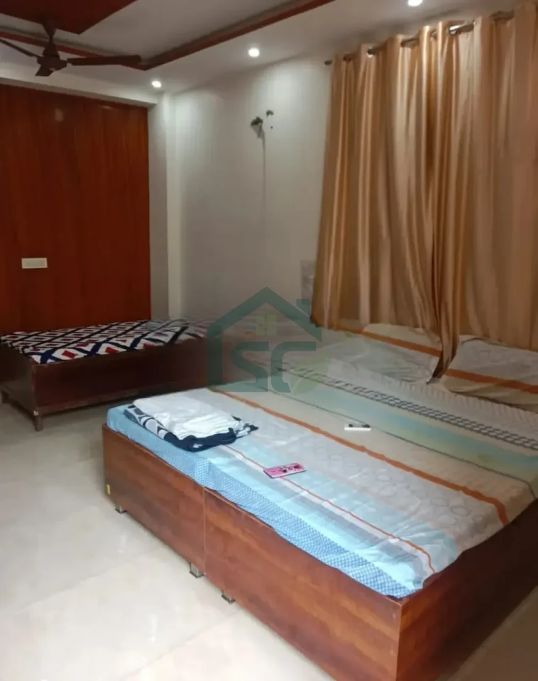 Preet PG in Ashok Vihar, Delhi — property photo 1