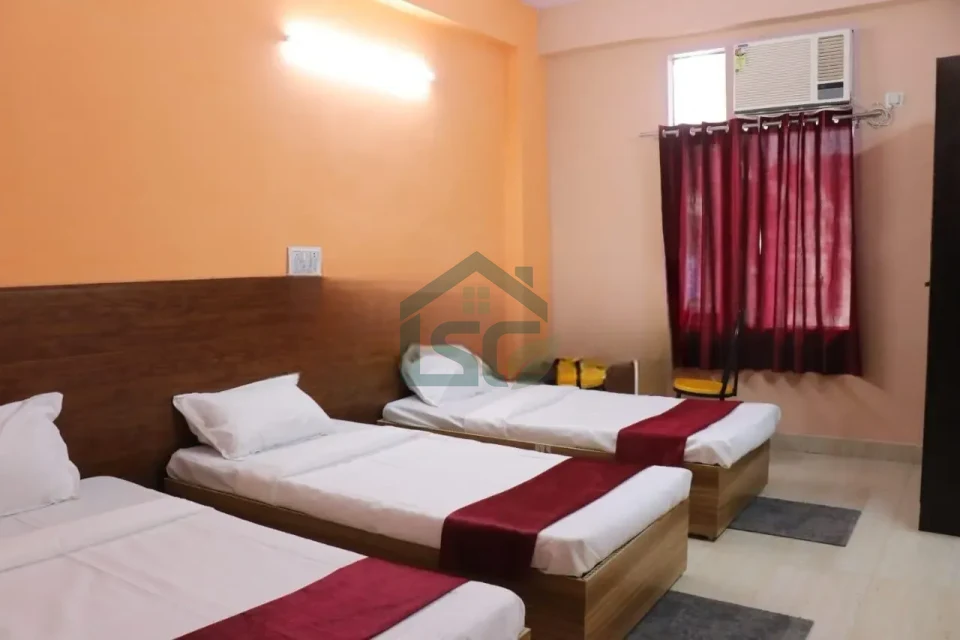 Pushpanjli Premium Luxury PG in Sector 18, Gurugram — property photo 5
