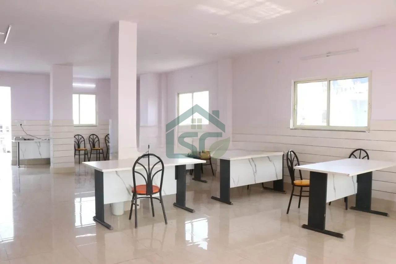 Pushpanjli Premium Luxury PG in Sector 18, Gurugram — property photo 1